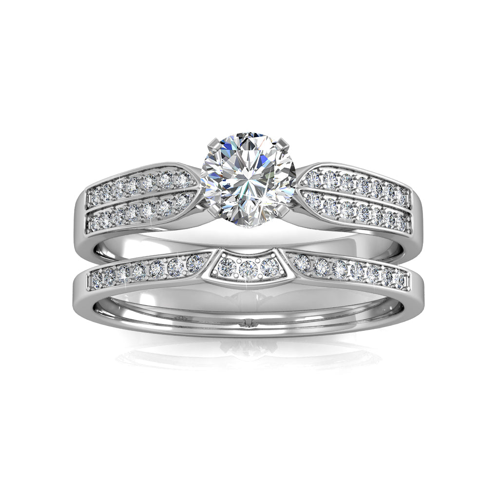 Thalia Ring von Juwelenstore: Blick auf die Swarovski-Kristalle, elegantes Design aus 925er Silber. Perfekt für jeden Anlass