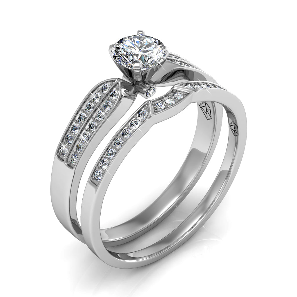 Thalia Ring von Juwelenstore: Seitenansicht, zwei einzelne Ringe aus 925er Silber. Ein Hauch von Eleganz und Funkeln